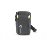 <p>De VK 9 is een compacttas voor een compactsysteemcamera met een bevestigde pancake-lens. Met een platte front pocket voor essentiële accessoires en een geheugenkaartvakje binnenin.</p>
<p>• Altijd beschermd – goed gevuld rondom</p>
<p>• Min. voor max. – super compact, met ruimte voor alle benodigdheden</p>
<p>• Veelzijdige draagriem en riemverbinding</p>
<p> </p>
<p>Specificaties:</p>
<p>Binnenzijde (camera compartiment): 82 x 72 x 130mm</p>
<p>Buitenzijde: 120 x 85 x 155mm</p>
<p>Gewicht: 70 gram</p>
<p>Max draagvermogen: 0,8 kg</p>